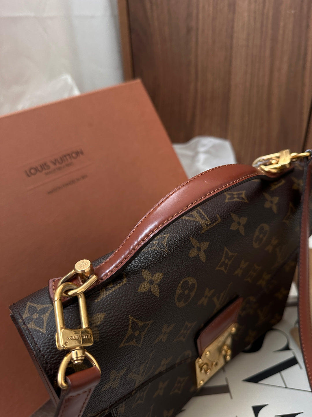 Louis Vuitton Monogram Messenger Bag ✨🤎 Full Set with Key, Strap & Box