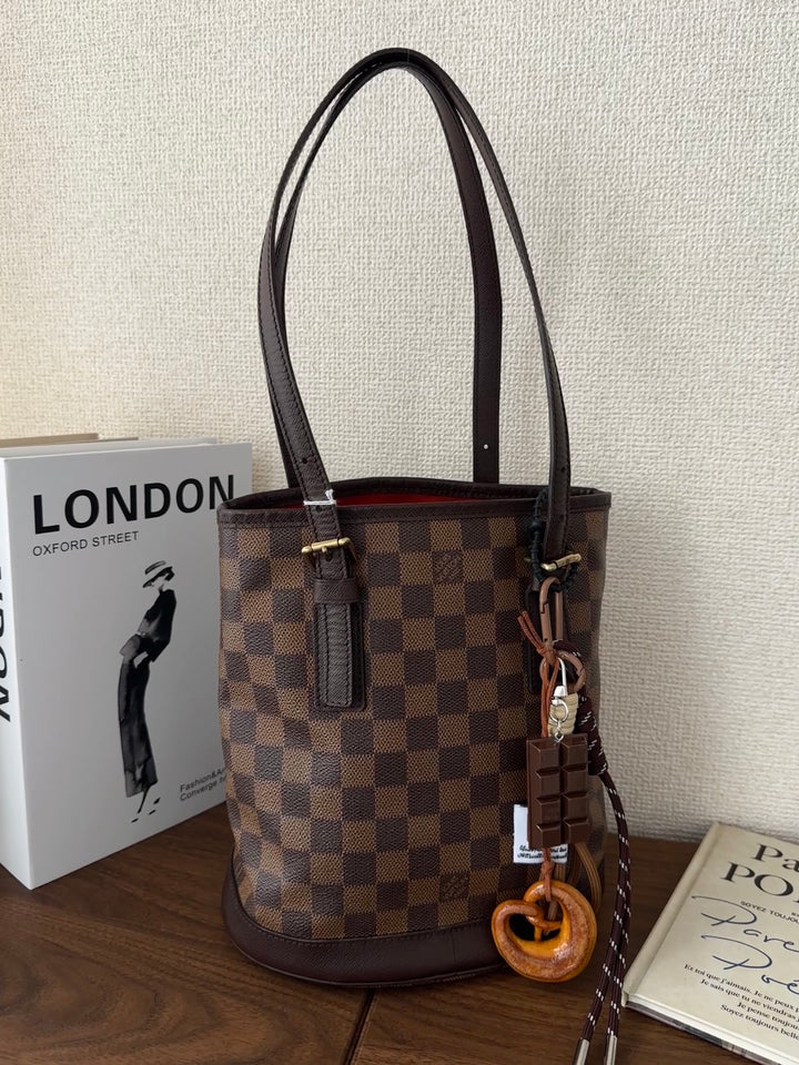 Louis Vuitton Damier Bucket Tote 🪣🤎 Classic Check Elegance