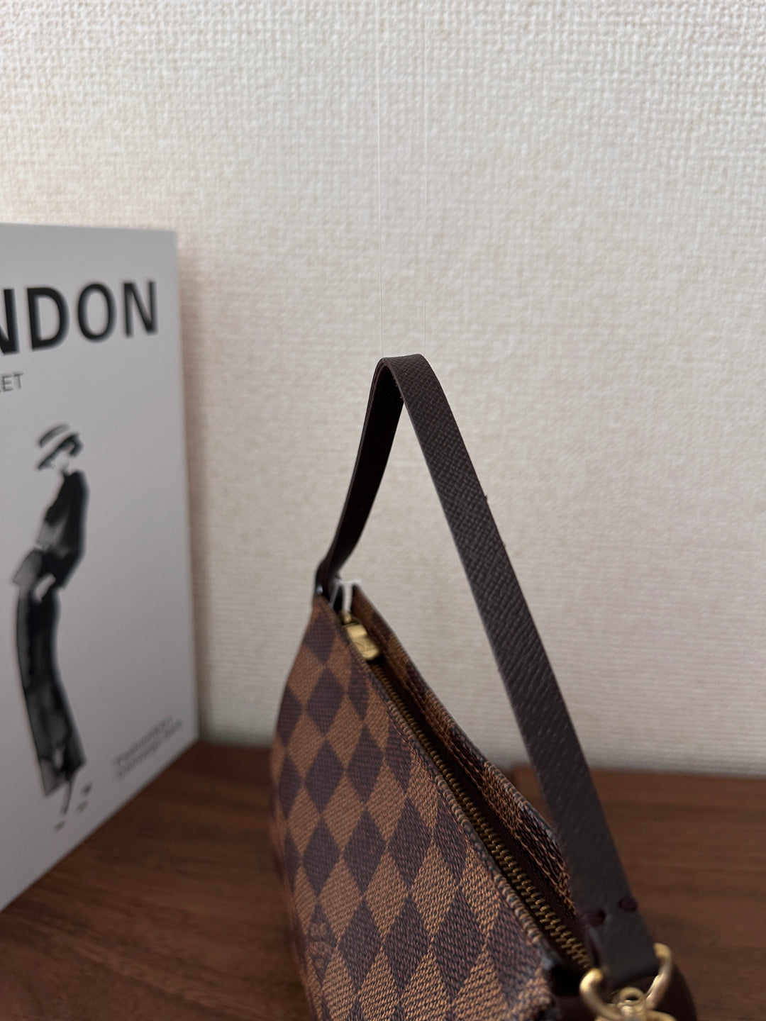 Louis Vuitton Damier Mini Pochette 🤎✨ Cute & Versatile Crossbody Option