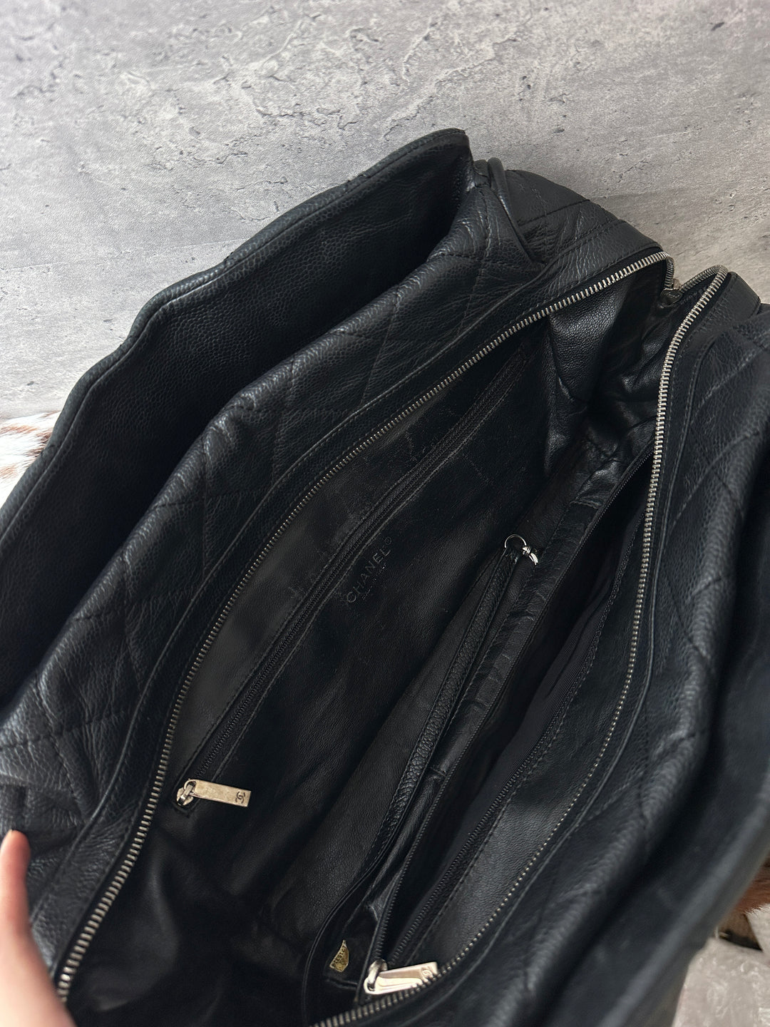 Chanel Large CC Caviar Bowling Bag 🖤｜Oversized CC Motif × Timeless Black × Spacious Everyday Carry