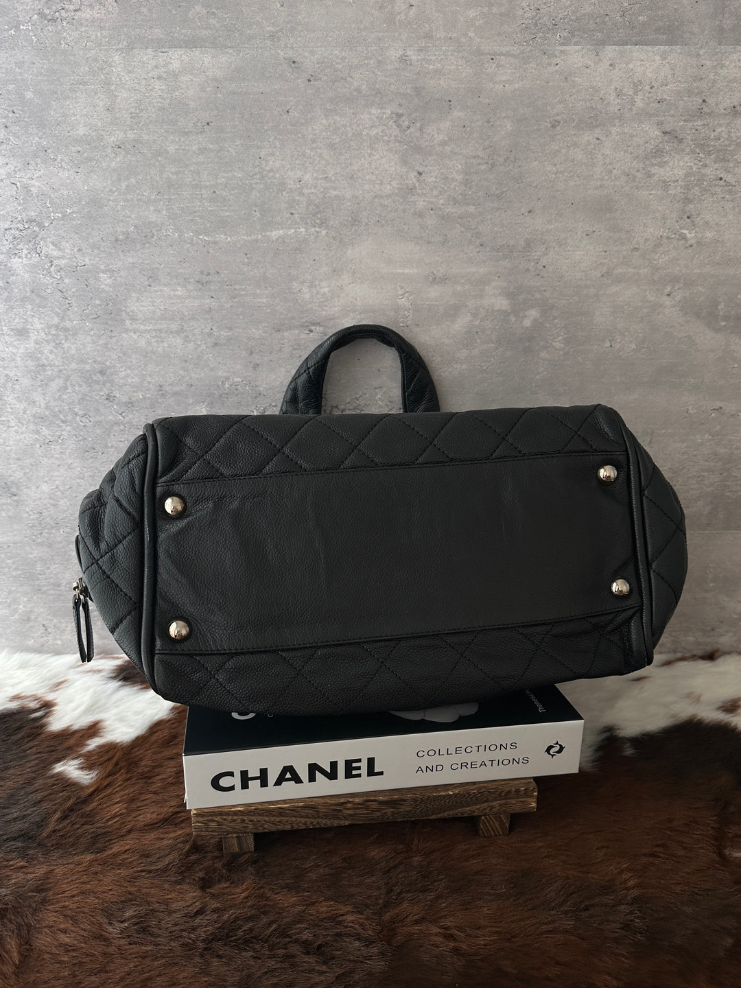 Chanel Large CC Caviar Bowling Bag 🖤｜Oversized CC Motif × Timeless Black × Spacious Everyday Carry