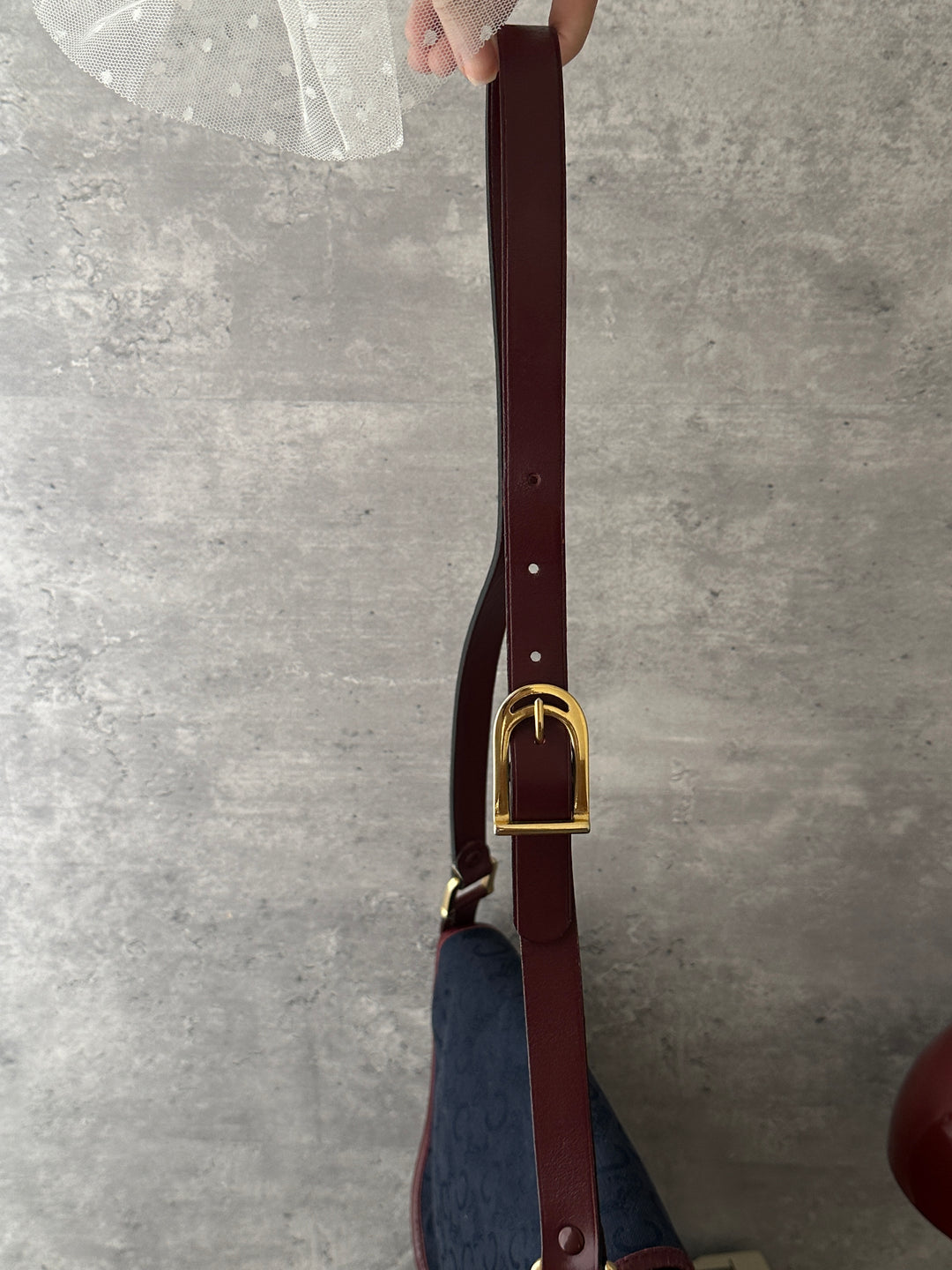 CELINE Vintage Carriage Saddle Bag ❤️💙｜Signature Carriage Monogram × Burgundy Leather Trims × Adjustable Shoulder Strap