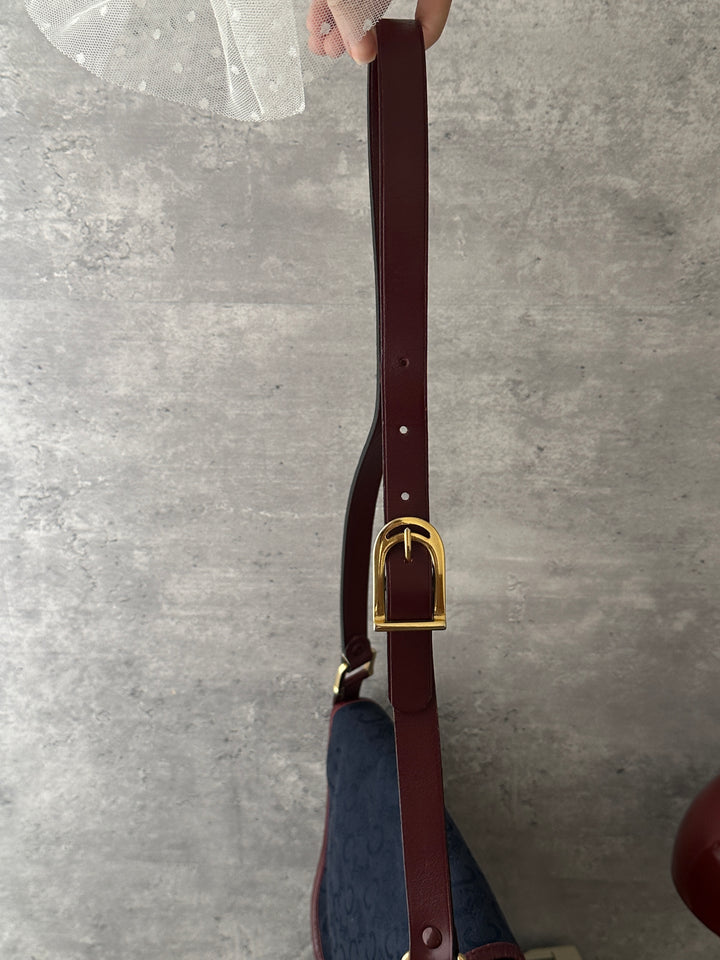 CELINE Vintage Carriage Saddle Bag ❤️💙｜Signature Carriage Monogram × Burgundy Leather Trims × Adjustable Shoulder Strap
