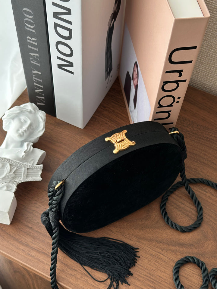 CELINE Vintage Velvet Round Tassel Bag（Black × Gold）｜Collector’s Gem 🖤✨