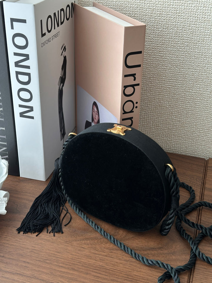 CELINE Vintage Velvet Round Tassel Bag（Black × Gold）｜Collector’s Gem 🖤✨