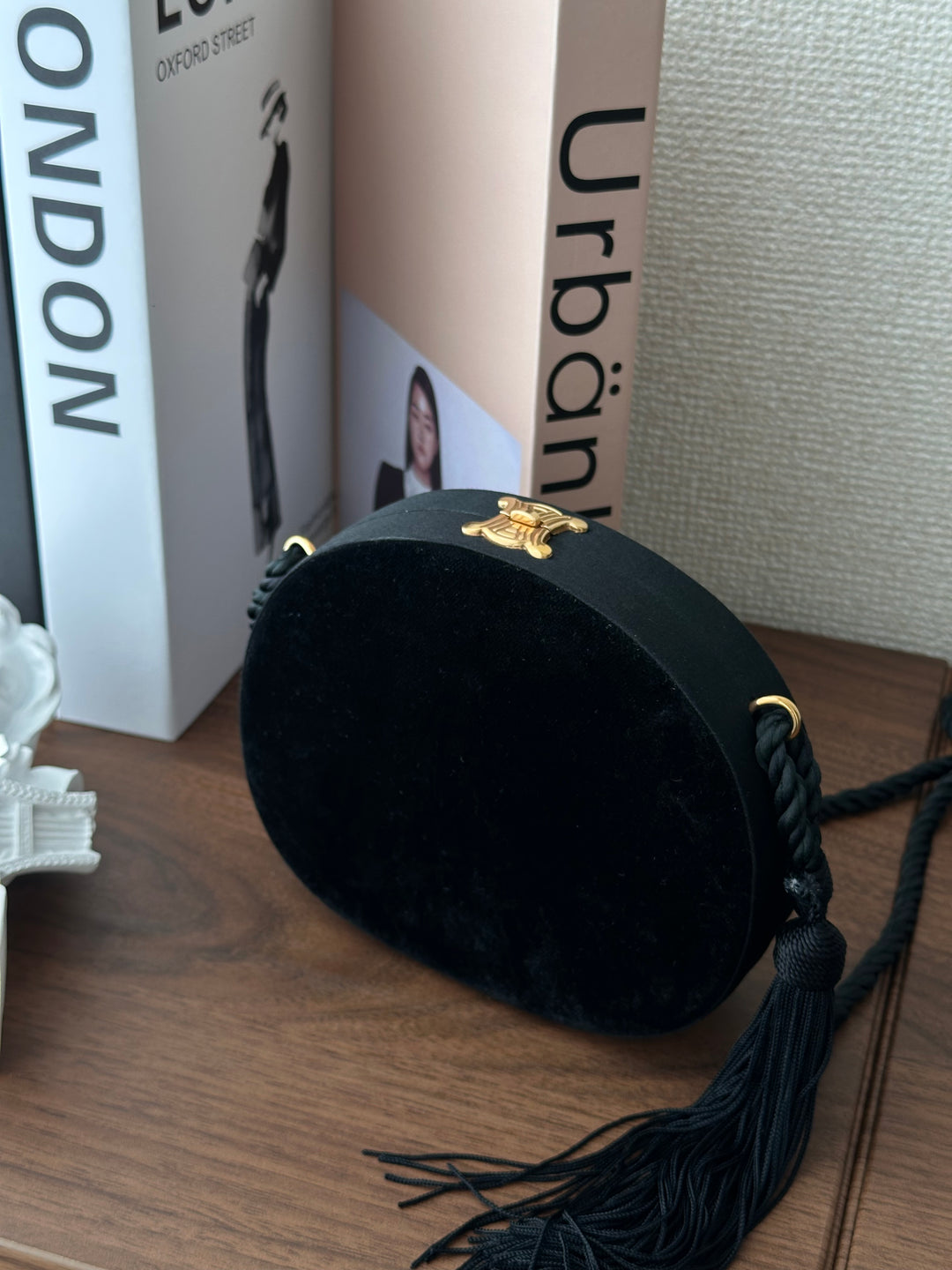 CELINE Vintage Velvet Round Tassel Bag（Black × Gold）｜Collector’s Gem 🖤✨