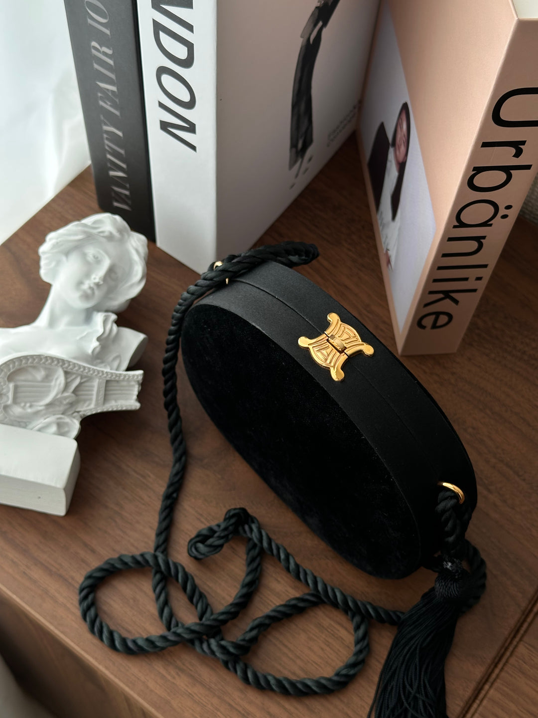 CELINE Vintage Velvet Round Tassel Bag（Black × Gold）｜Collector’s Gem 🖤✨