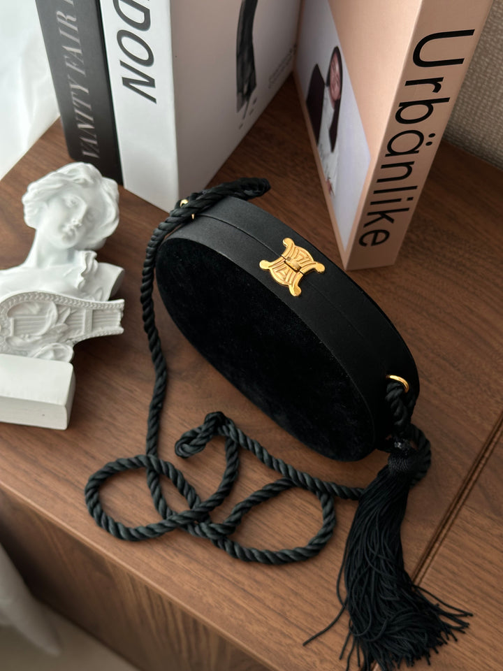 CELINE Vintage Velvet Round Tassel Bag（Black × Gold）｜Collector’s Gem 🖤✨