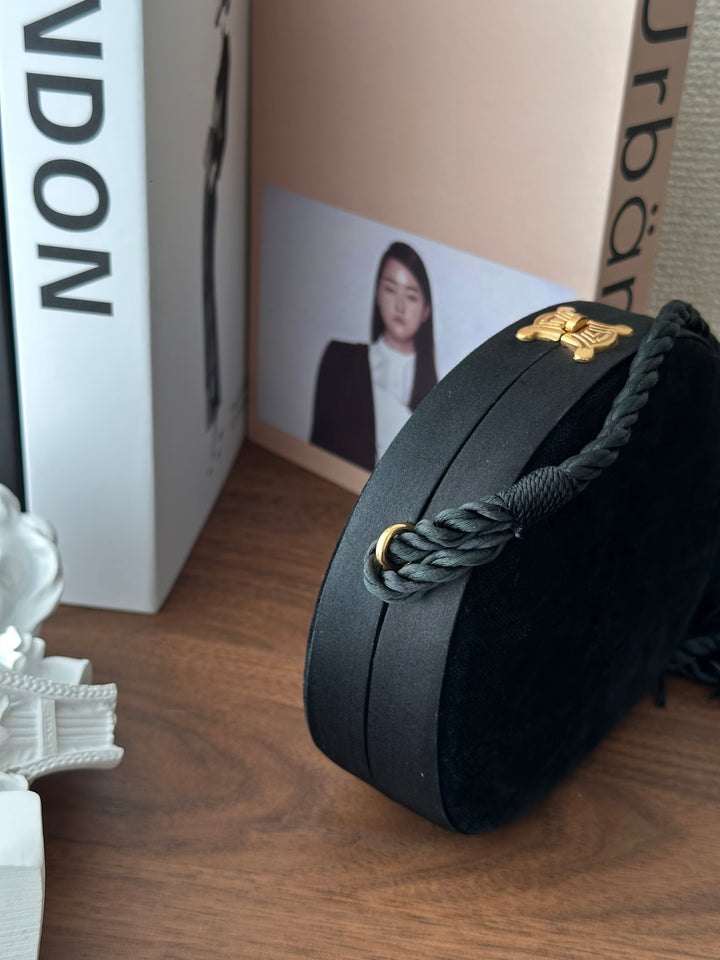 CELINE Vintage Velvet Round Tassel Bag（Black × Gold）｜Collector’s Gem 🖤✨