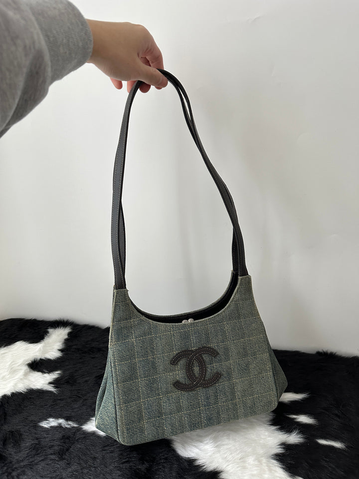 Chanel “Cloud Denim Shoulder Bag” ☁️💙 | Rare Small Size with Kiss Lock