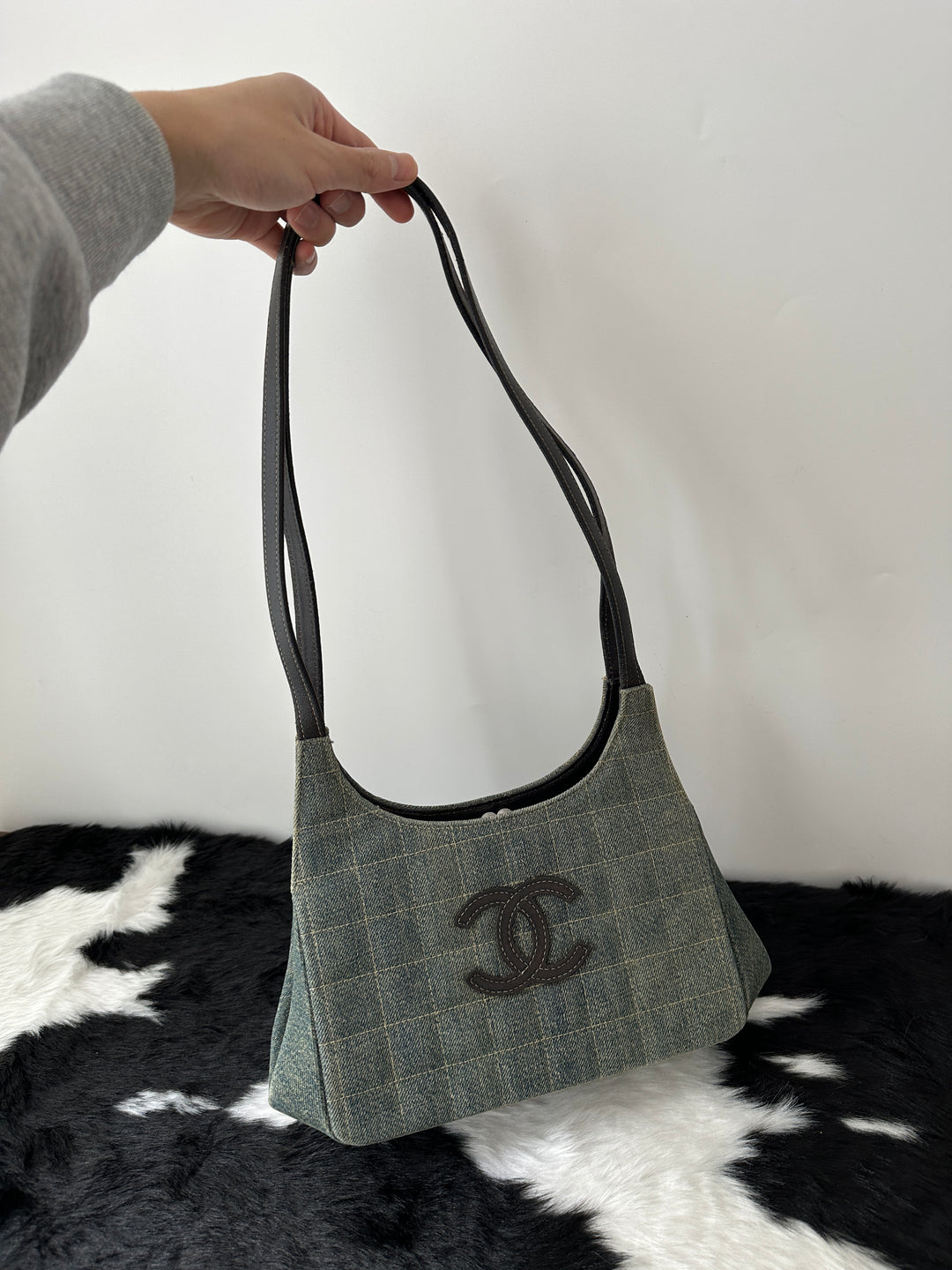 Chanel “Cloud Denim Shoulder Bag” ☁️💙 | Rare Small Size with Kiss Lock