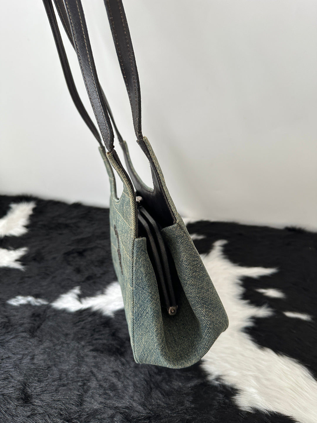 Chanel “Cloud Denim Shoulder Bag” ☁️💙 | Rare Small Size with Kiss Lock