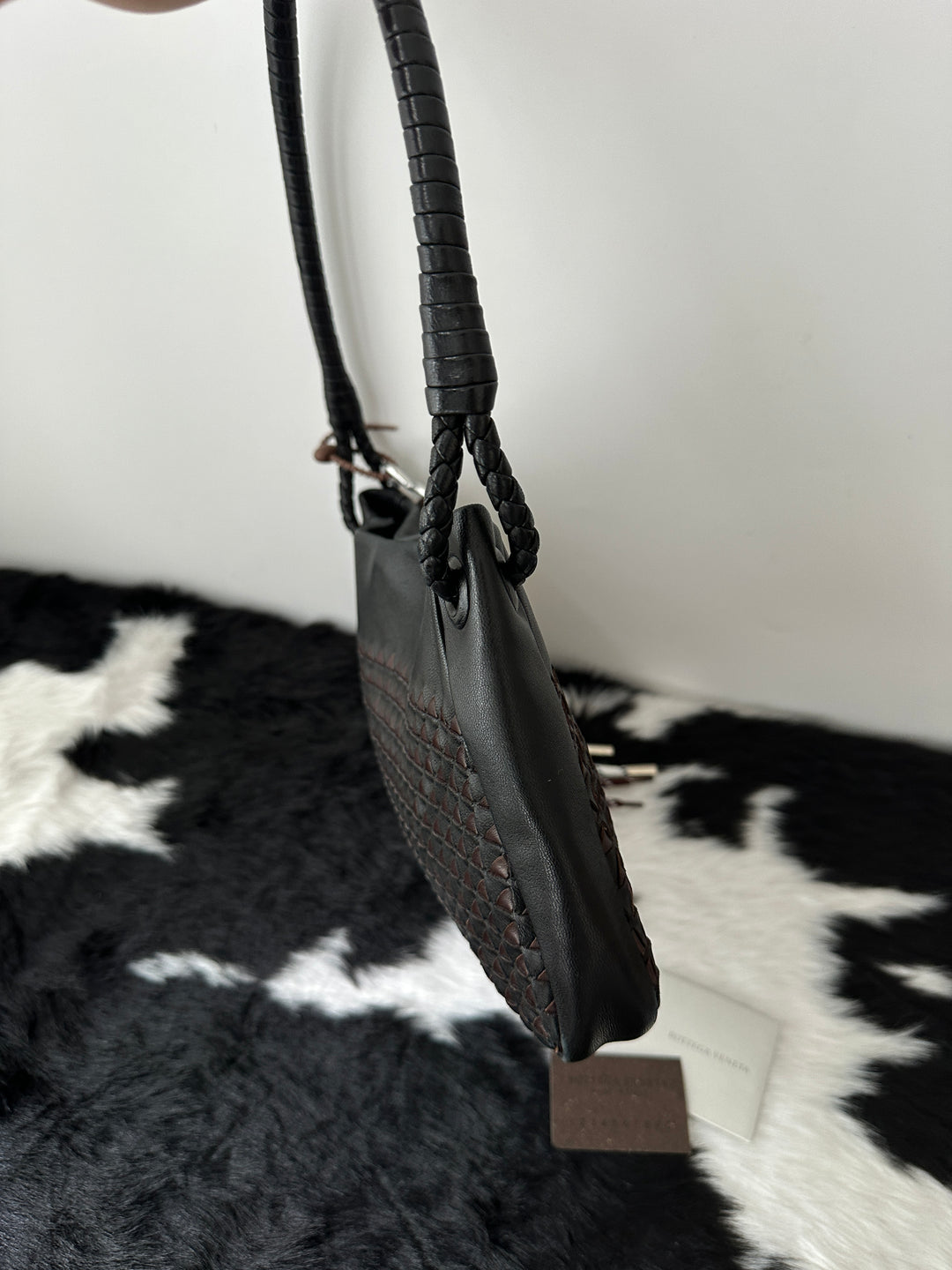 BOTTEGA VENETA 🤎🖤 Special Woven Hobo｜Soft Lambskin Texture × Unique Pattern Weave × Chic Everyday Silhouette