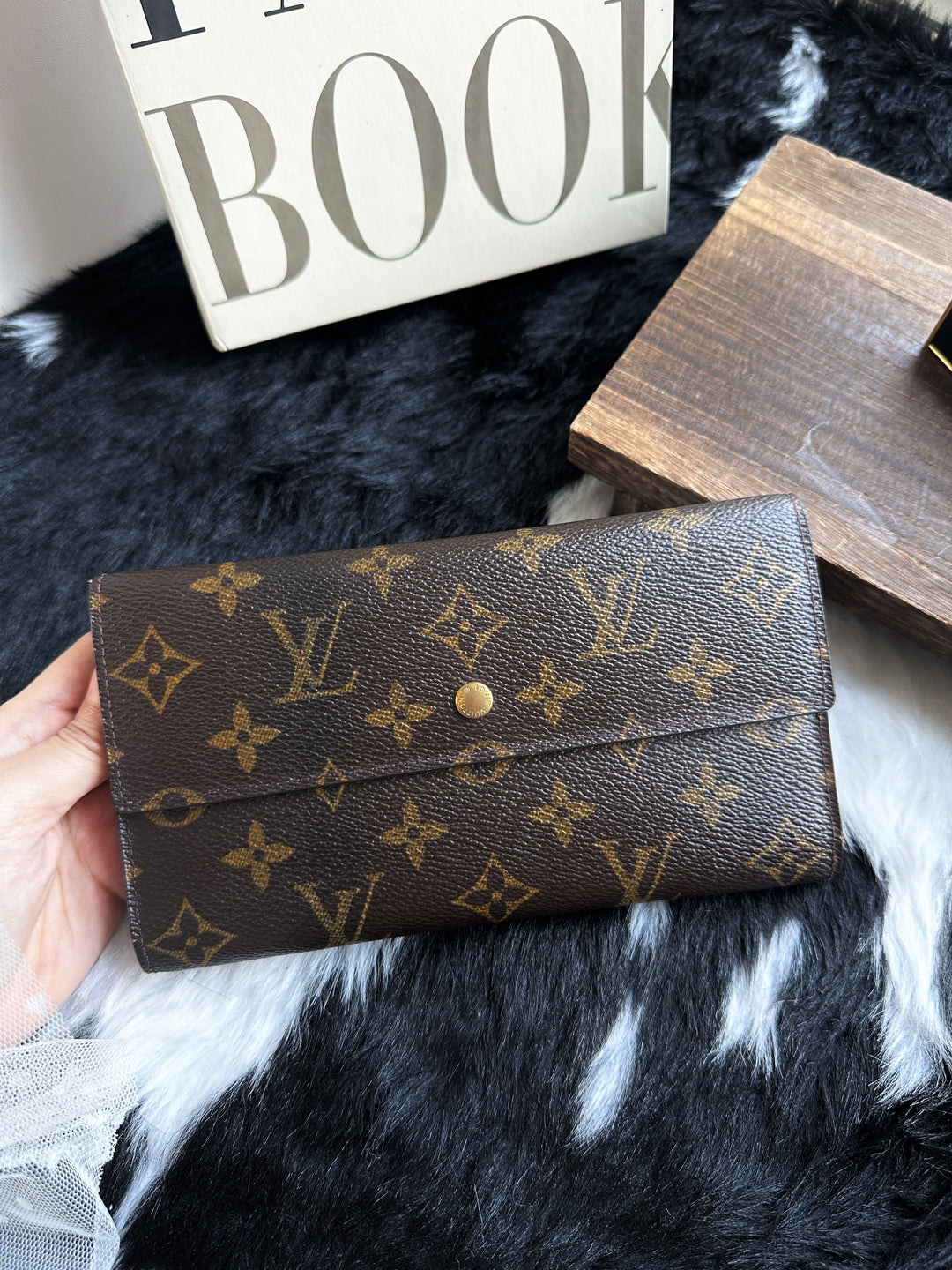 Louis Vuitton Monogram Long Wallet 🤎｜Iconic Monogram Canvas × Generous Card Storage × Timeless Envelope Design