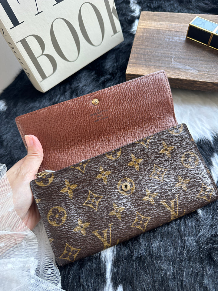 Louis Vuitton Monogram Long Wallet 🤎｜Iconic Monogram Canvas × Generous Card Storage × Timeless Envelope Design
