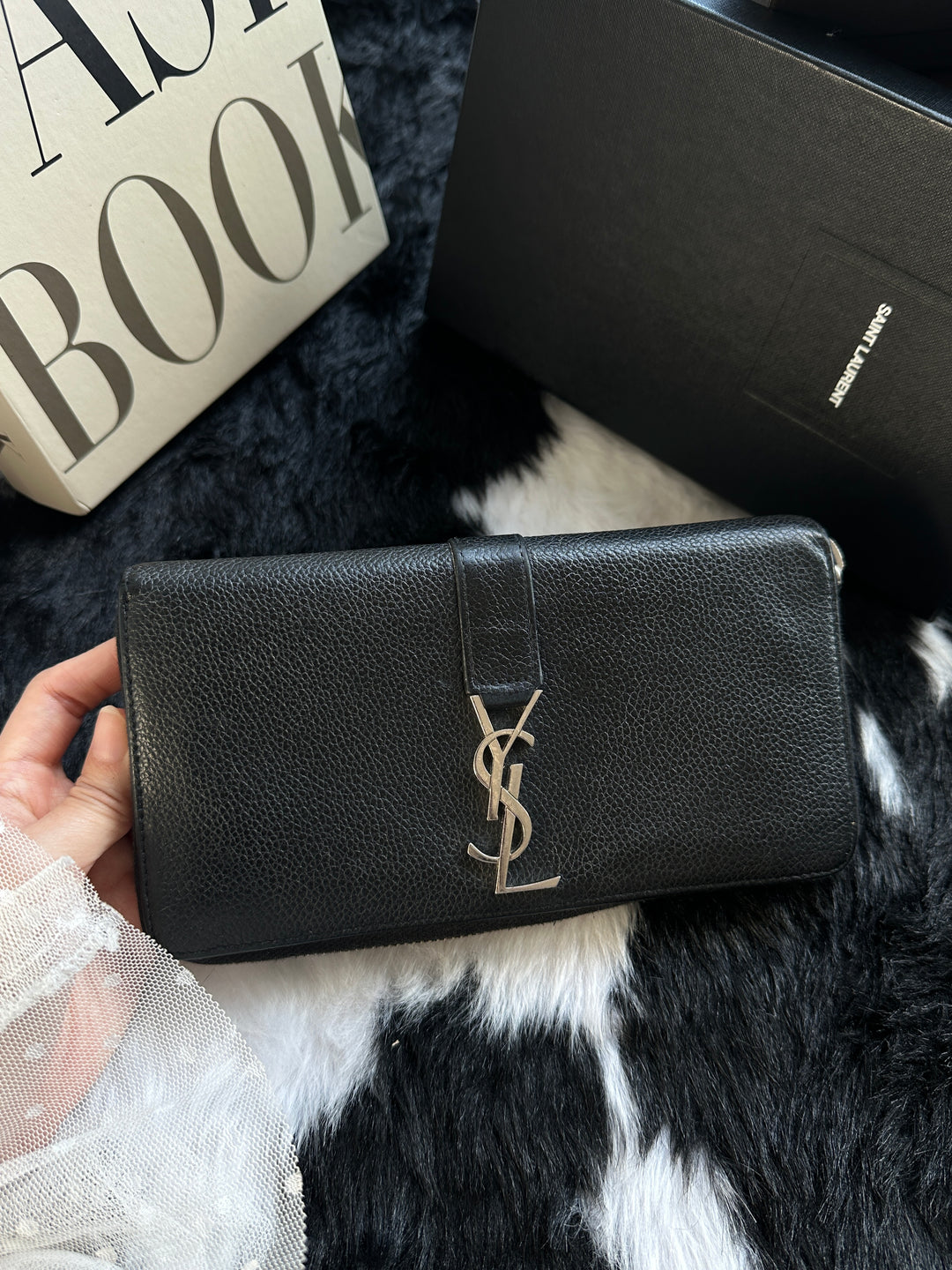 Saint Laurent Cassandre Zip-Around Long Wallet 🖤｜Grained Leather × Silver YSL Logo × Spacious Organisation