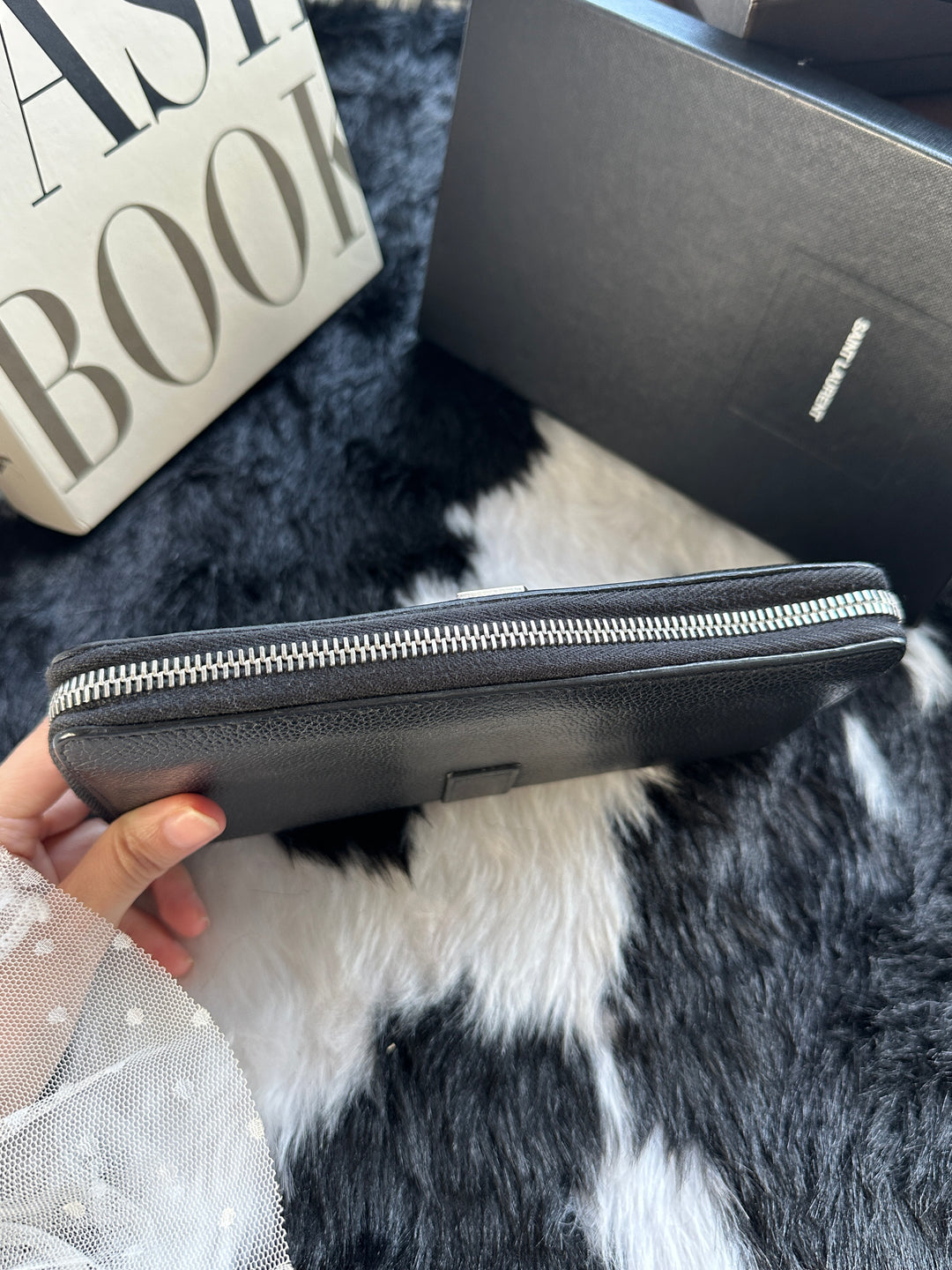 Saint Laurent Cassandre Zip-Around Long Wallet 🖤｜Grained Leather × Silver YSL Logo × Spacious Organisation