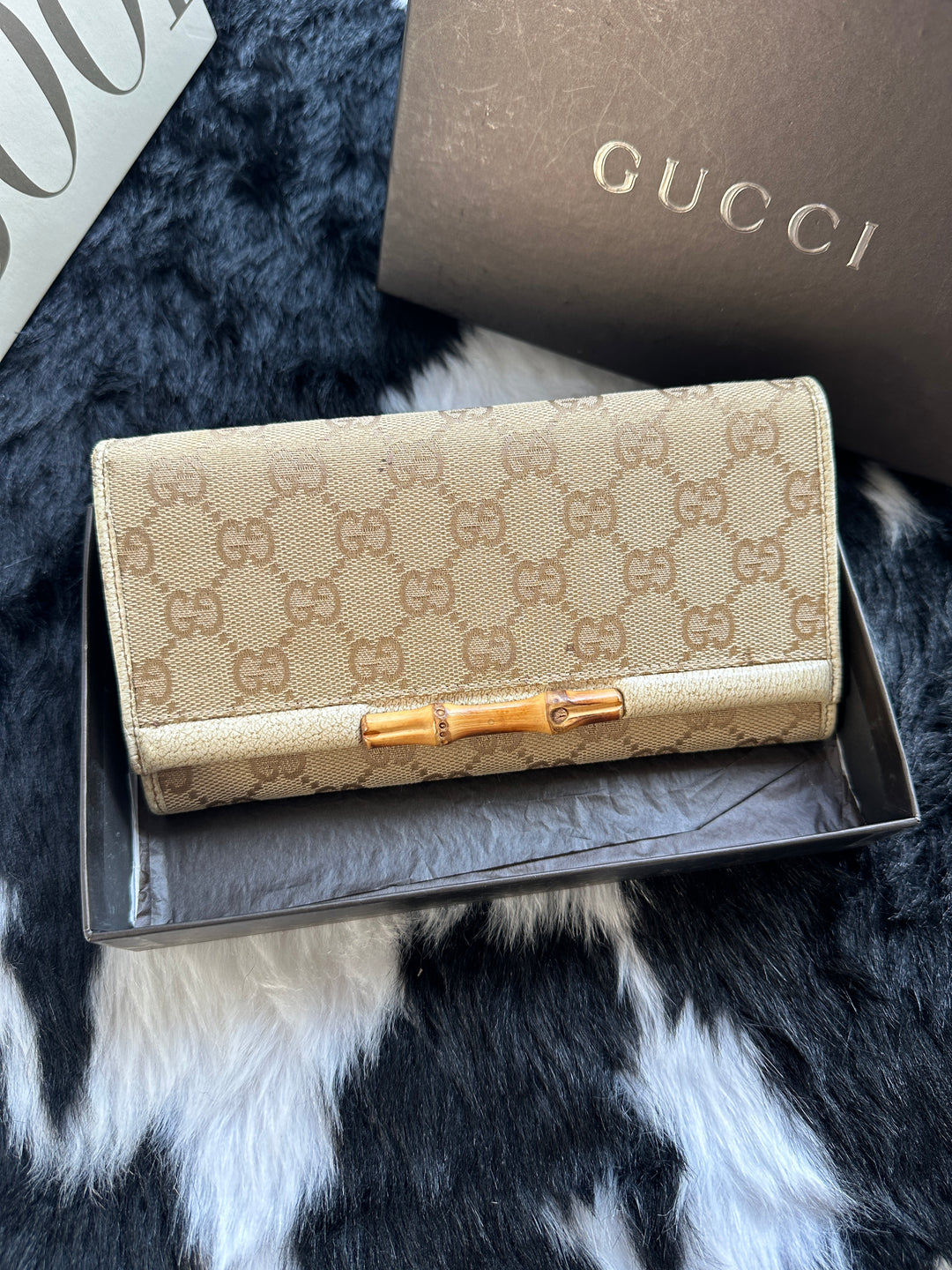 Gucci Bamboo GG Canvas Long Wallet 🤎｜Signature Monogram × Bamboo Detail × Spacious Interior