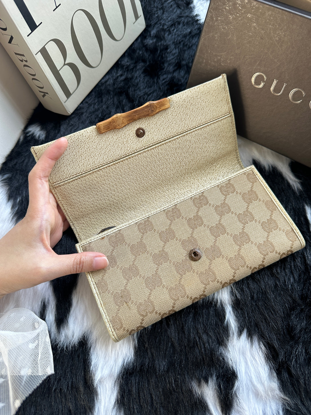 Gucci Bamboo GG Canvas Long Wallet 🤎｜Signature Monogram × Bamboo Detail × Spacious Interior