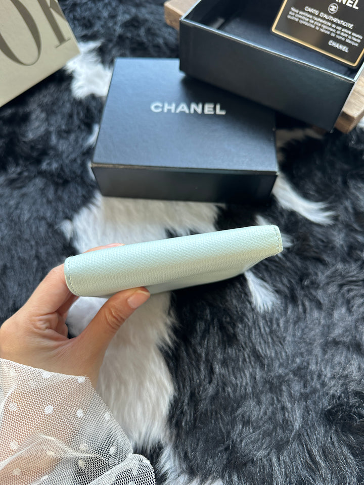 Chanel Mint Green Short Wallet 🩵｜Rare Macaron Mint × Compact Size × Full Set