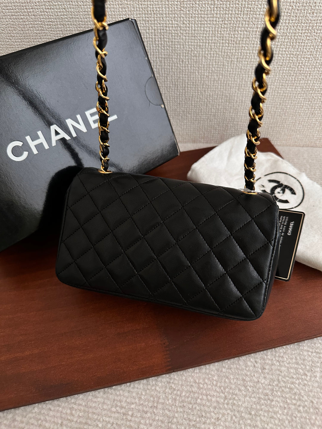 CHANEL Black Coco Button Flap – Classic Quilted Leather 🖤 Rare Full-Set with Original Inner Pocket