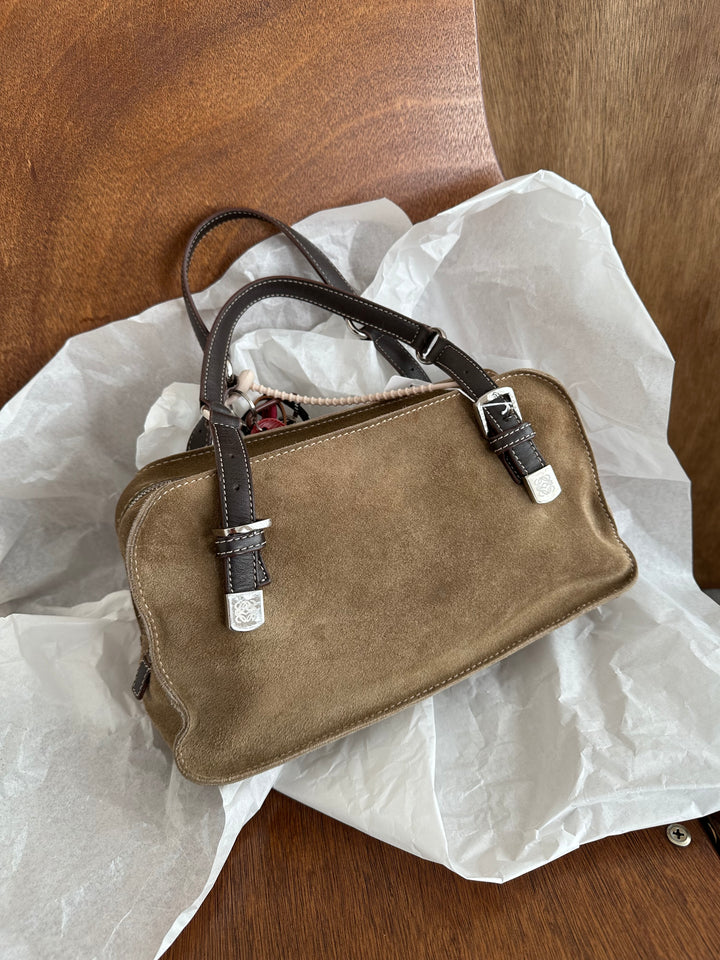 Gucci Vintage Black &amp; Gold Cat’s Eye Dial Watch ⌚✨