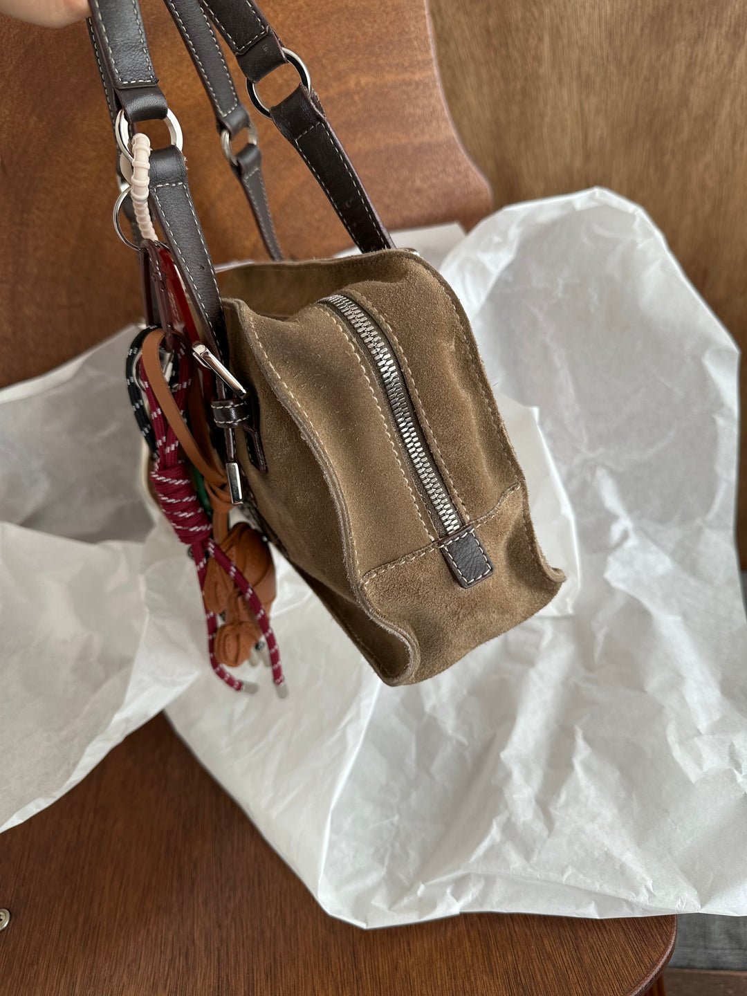 Gucci Vintage Black &amp; Gold Cat’s Eye Dial Watch ⌚✨