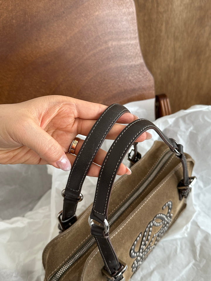 Gucci Vintage Black &amp; Gold Cat’s Eye Dial Watch ⌚✨