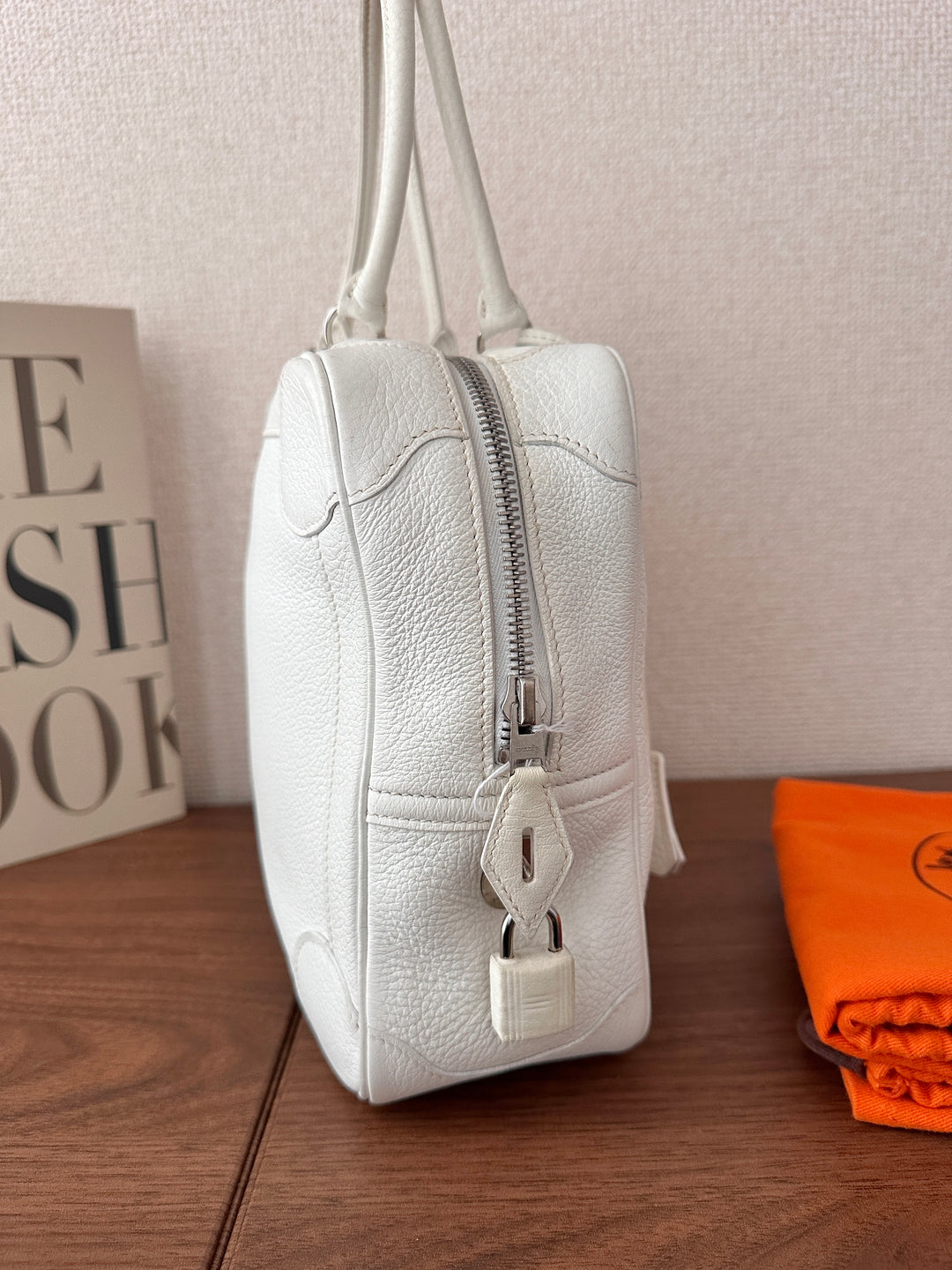 Hermès Omnibus Mini “Snow White” 👸✨ With Key Lock