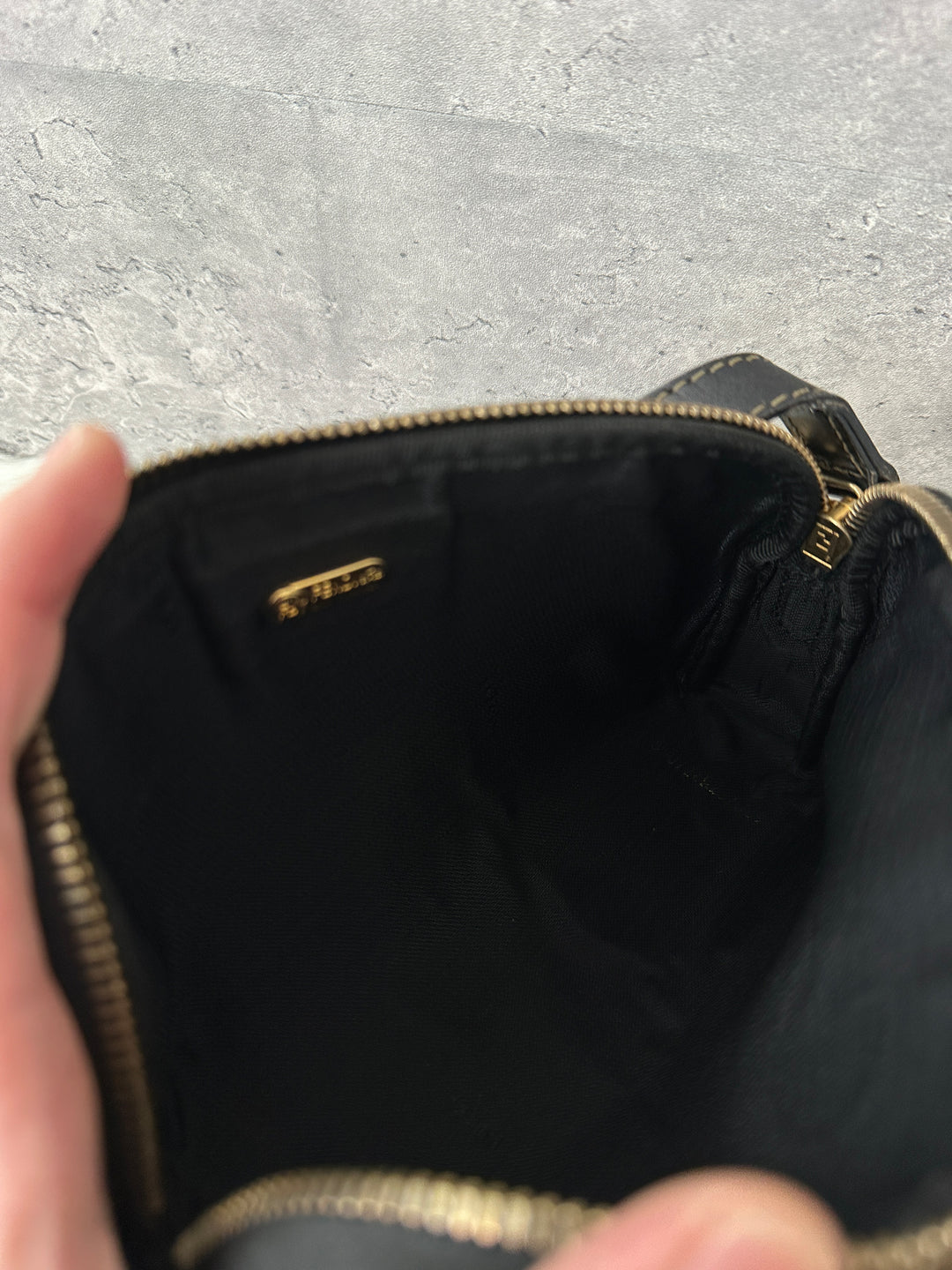 Fendi “Mini Striped Crossbody” ✨ | Lightweight, Simple & Perfect for Essentials