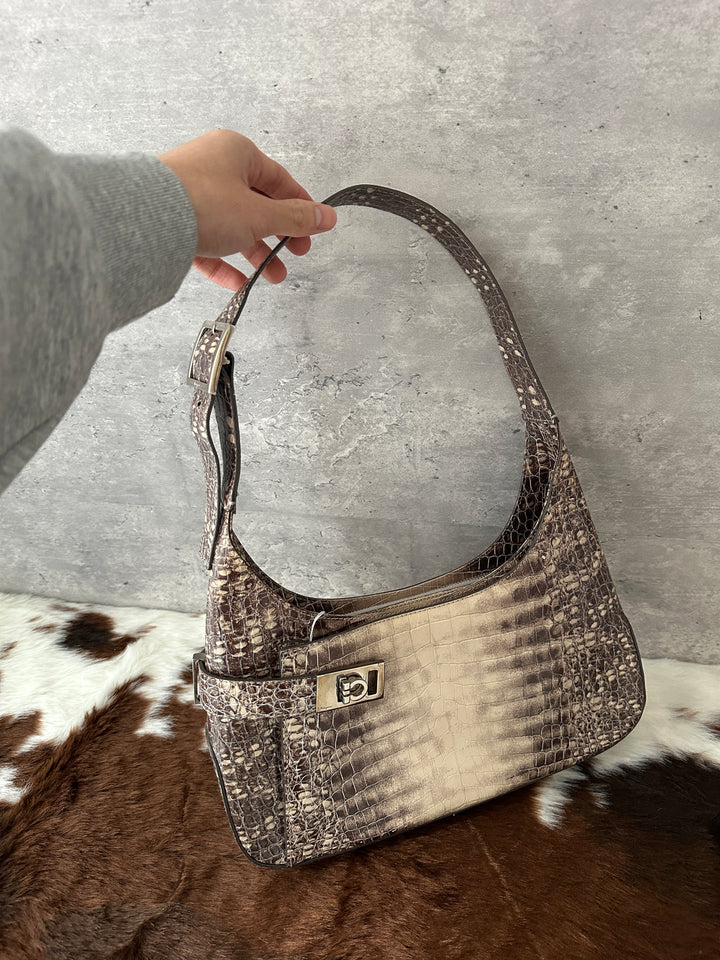 Ferragamo “Croc-Embossed Adjustable Hobo” 🤎✨ | Rare Embossed Leather & Elegant Sculpted Silhouette