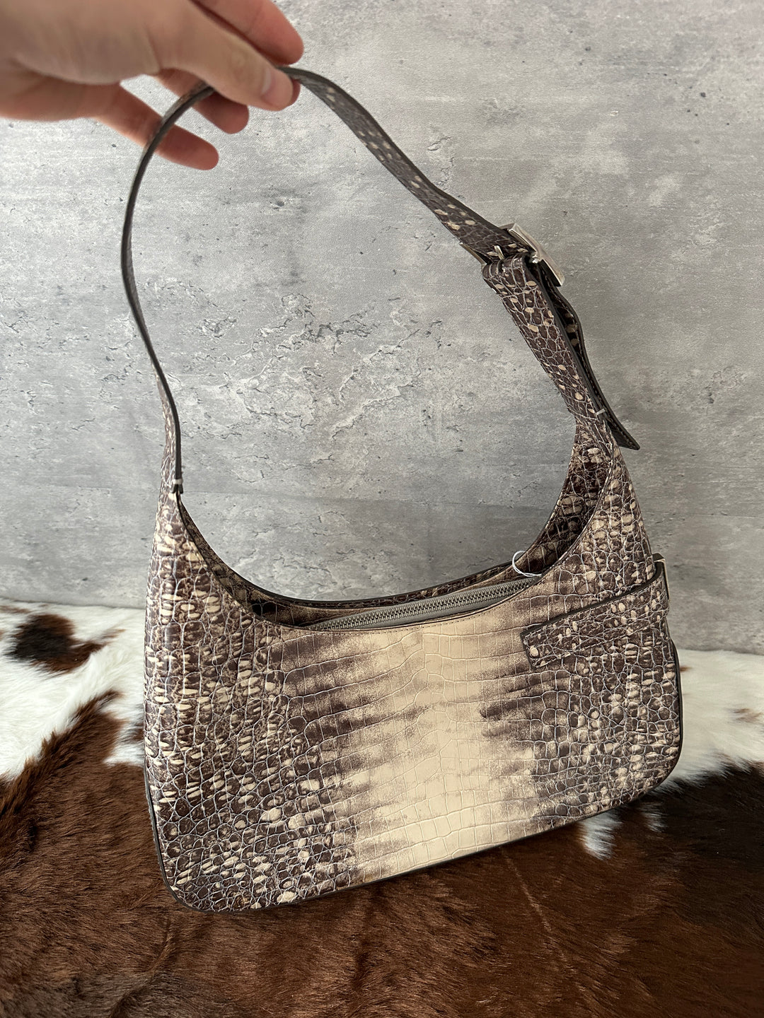 Ferragamo “Croc-Embossed Adjustable Hobo” 🤎✨ | Rare Embossed Leather & Elegant Sculpted Silhouette