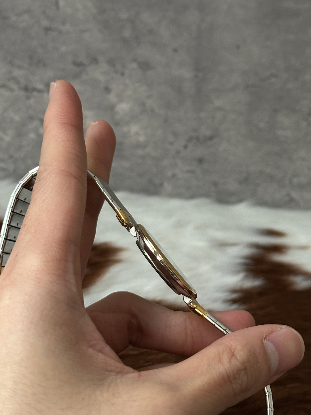 Dior “Black Dial Gold-Silver Classic Watch” ✨🖤 | Timeless Tri-Tone Elegance & Adjustable Strap