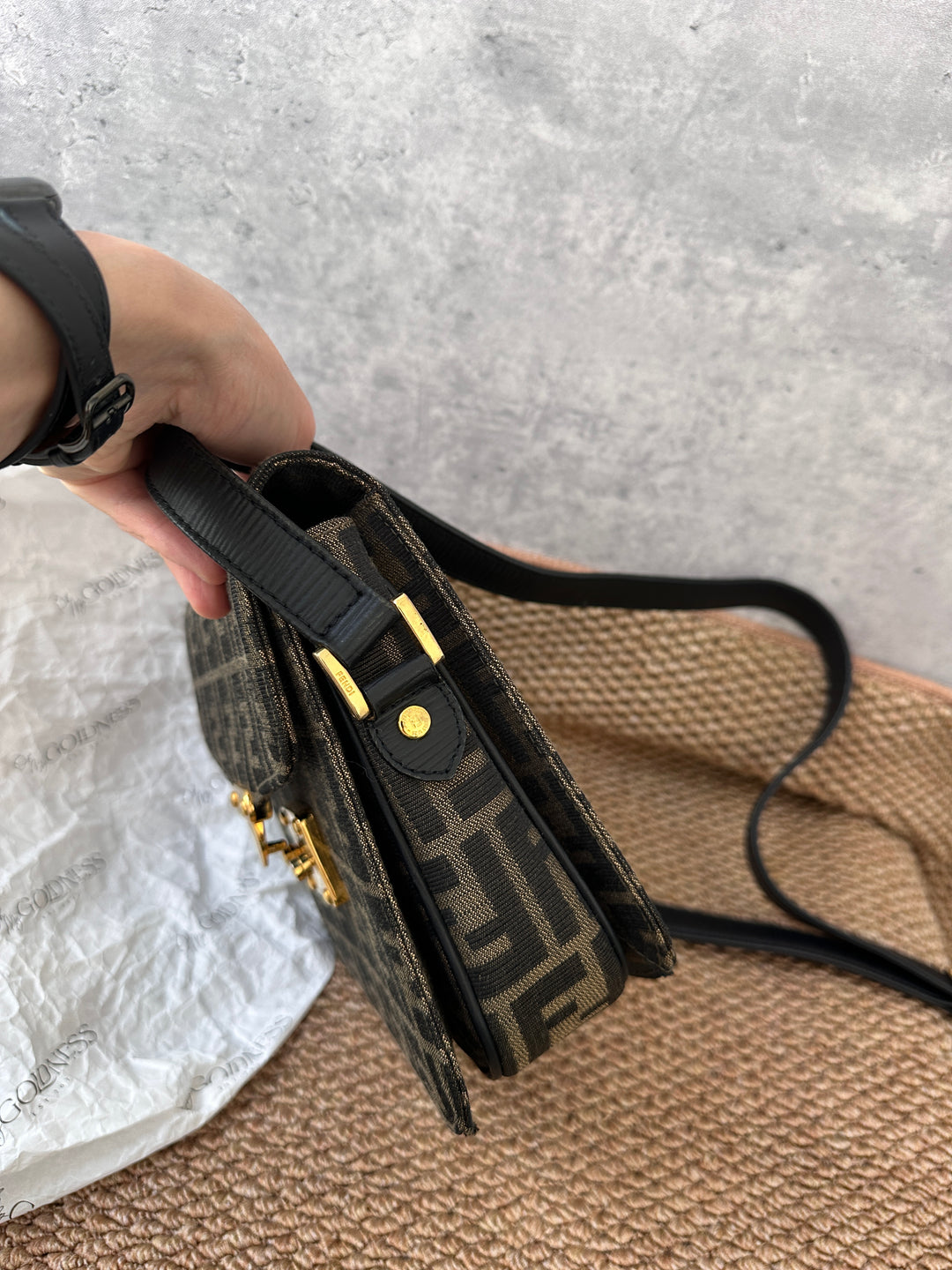 FENDI Zucca Monogram Mini Boxy Shoulder Bag 🤎｜Vintage Small Size with Gold Lock