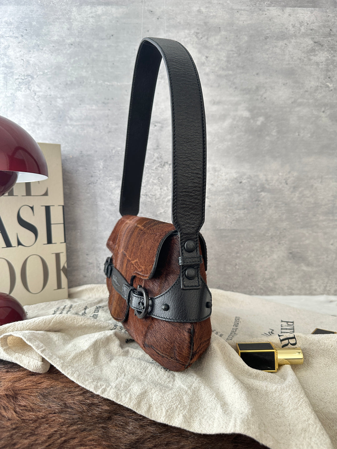 Ferragamo Pony Hair Shoulder Bag 🤎｜Luxurious Pony Hair Texture × Warm Tonal Depth × Vintage Chic Appeal
