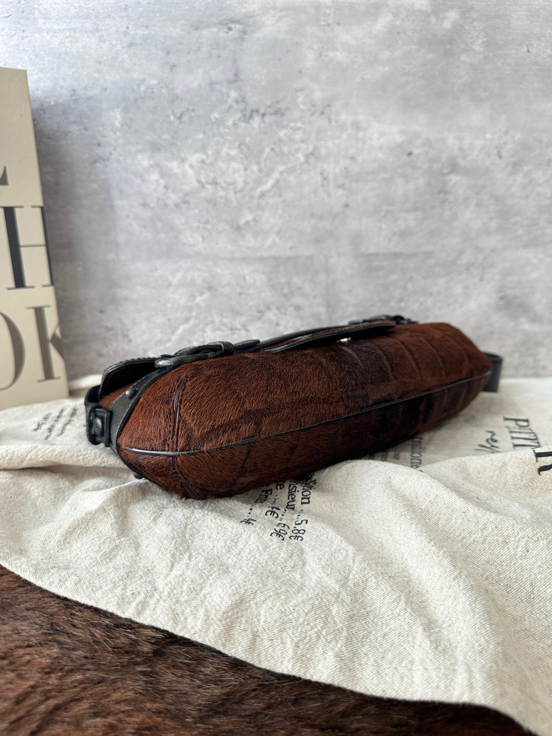 Ferragamo Pony Hair Shoulder Bag 🤎｜Luxurious Pony Hair Texture × Warm Tonal Depth × Vintage Chic Appeal