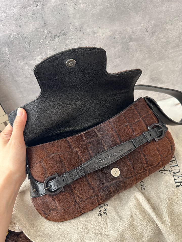 Ferragamo Pony Hair Shoulder Bag 🤎｜Luxurious Pony Hair Texture × Warm Tonal Depth × Vintage Chic Appeal