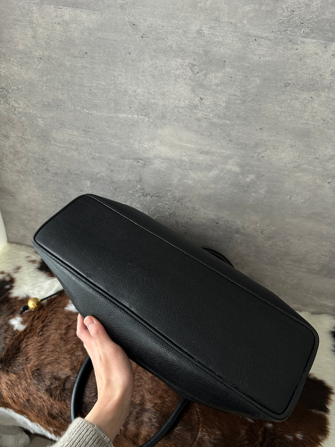 Chanel “Double CC Caviar Tote” 🖤✨ | Spacious, Structured & Stunning Gold Ball Detail