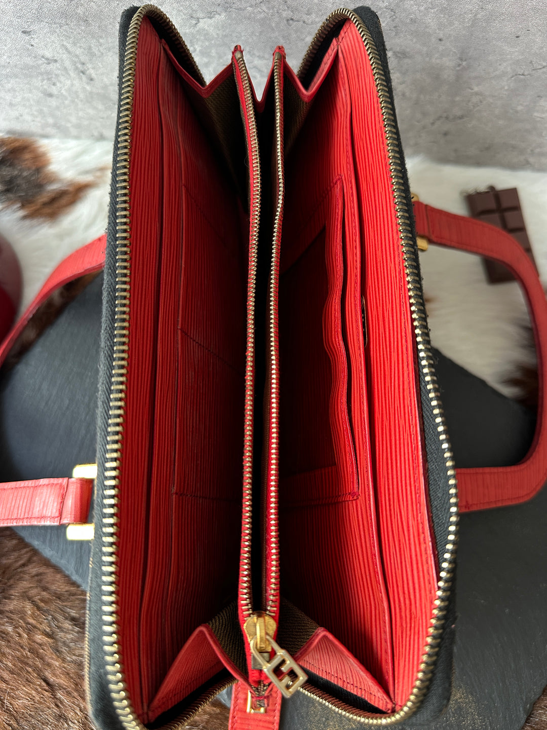 FENDI Leopard Jacquard Top Handle Bag 🐆❤️｜Bold Leopard Pattern × Red Leather Trims × Convertible Crossbody Styling