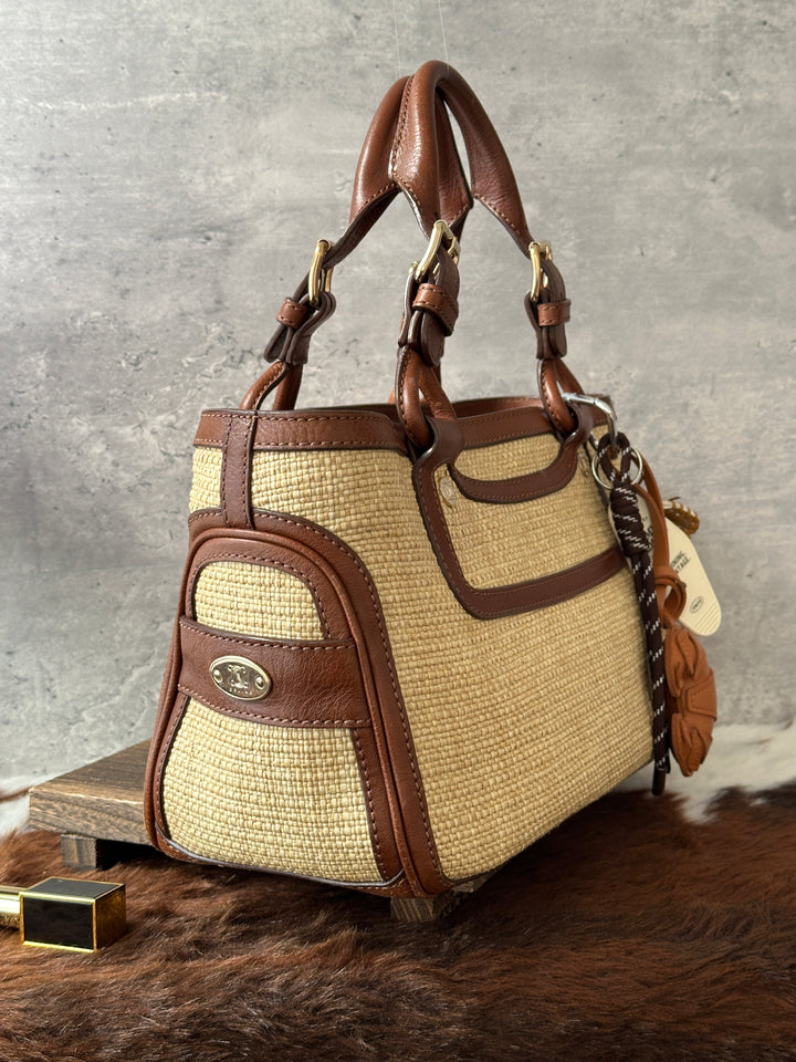 CELINE Woven Tote Bag 🧺✨｜Resort-Ready Texture × Chocolate Leather Trim × Adjustable Handle