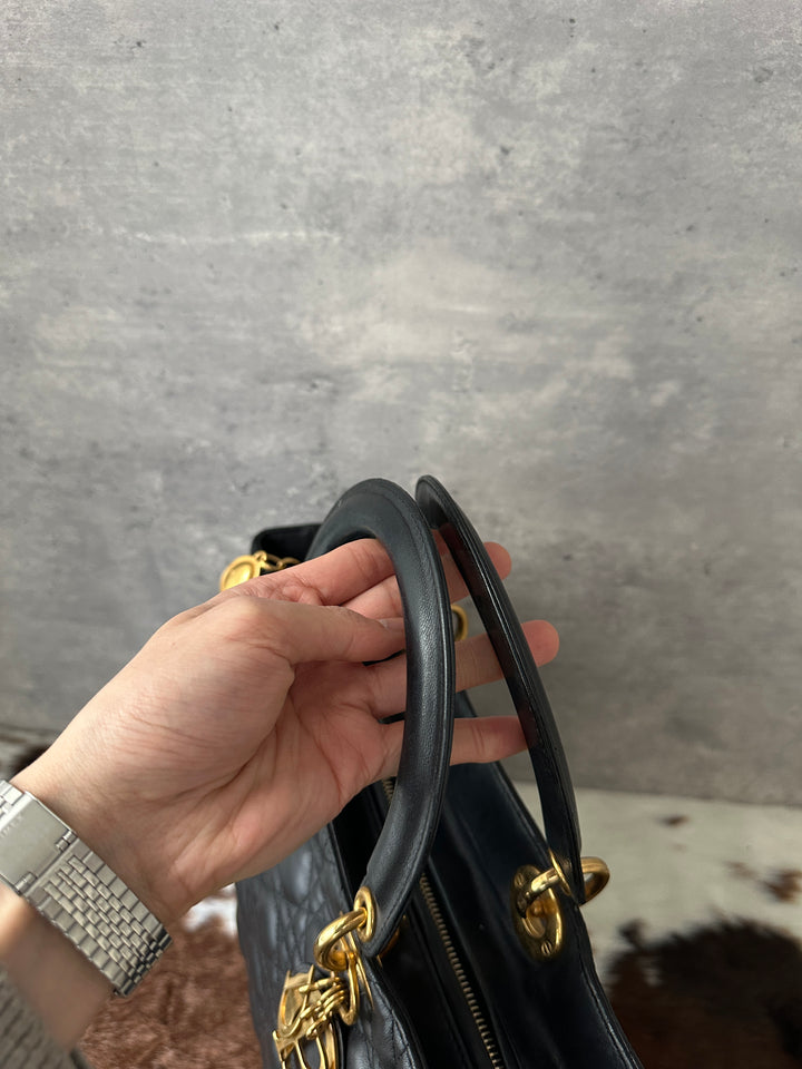 DIOR 🖤 Lady Dior Lambskin Medium｜Iconic Cannage × Classic Black &amp; Gold × Work-Ready Elegance