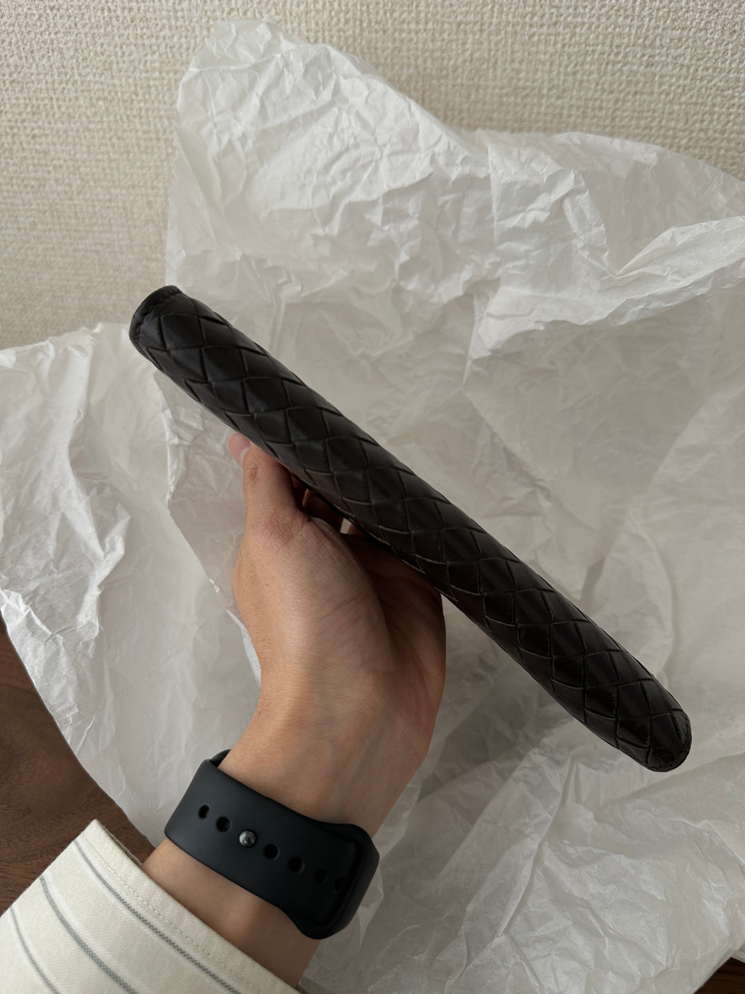 Bottega Veneta Intrecciato Lambskin Long Wallet 🤎｜Woven Leather × Slim Profile × Everyday Classic
