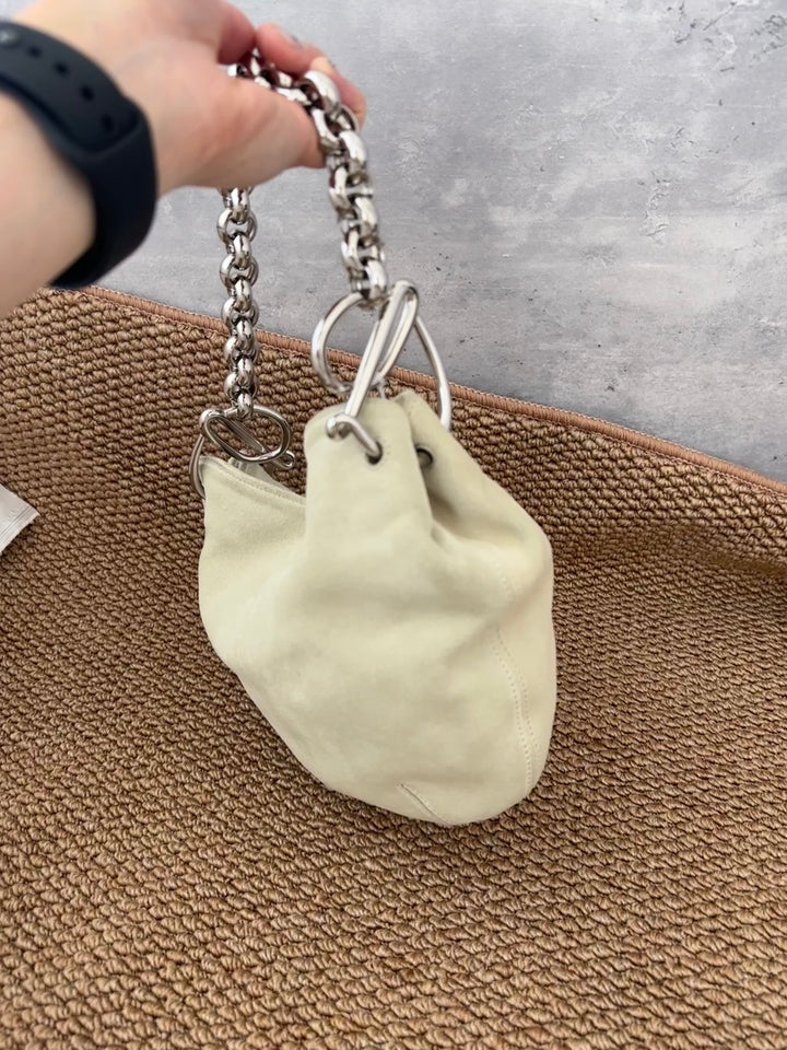 Loewe Milk White Hobo Bag 🤍｜Vintage-Inspired Chain Elegance