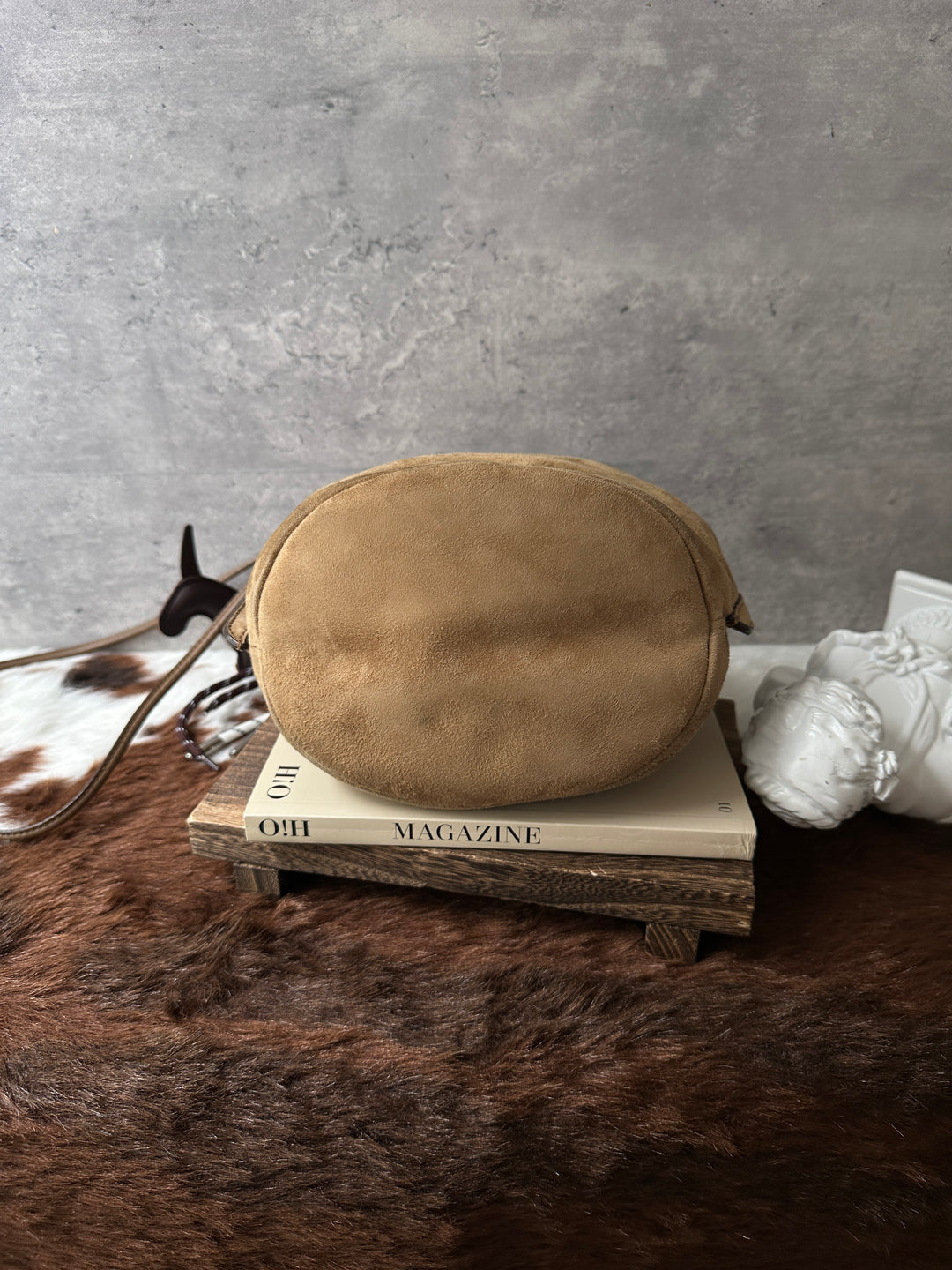 Ferragamo Suede Bucket Bag 🤎｜Rich Caramel Suede × Elegant Gold Hardware × Relaxed Drawstring Silhouette