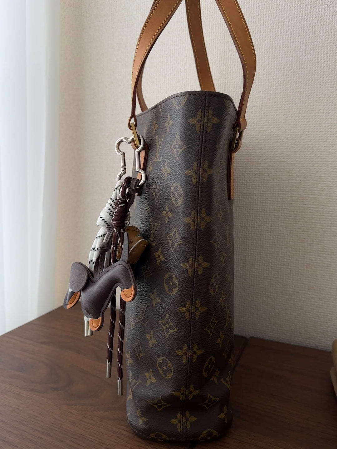 Louis Vuitton Monogram Tote 🤎 Timeless & Practical