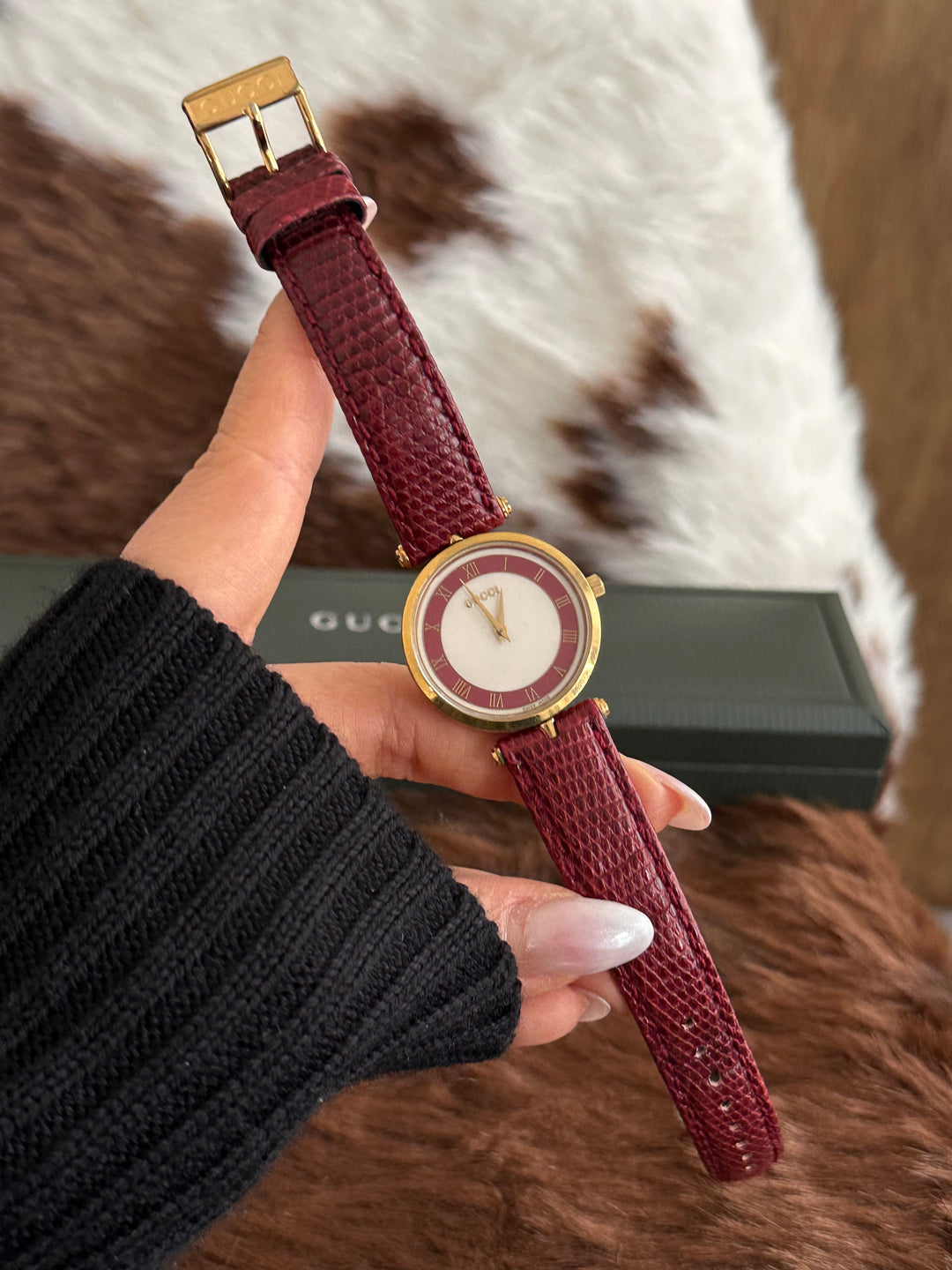 Gucci Lizard Leather Watch ❤️🖤｜Glossy Lizard Strap × Vintage Stripe Detail × Classic Gold Case