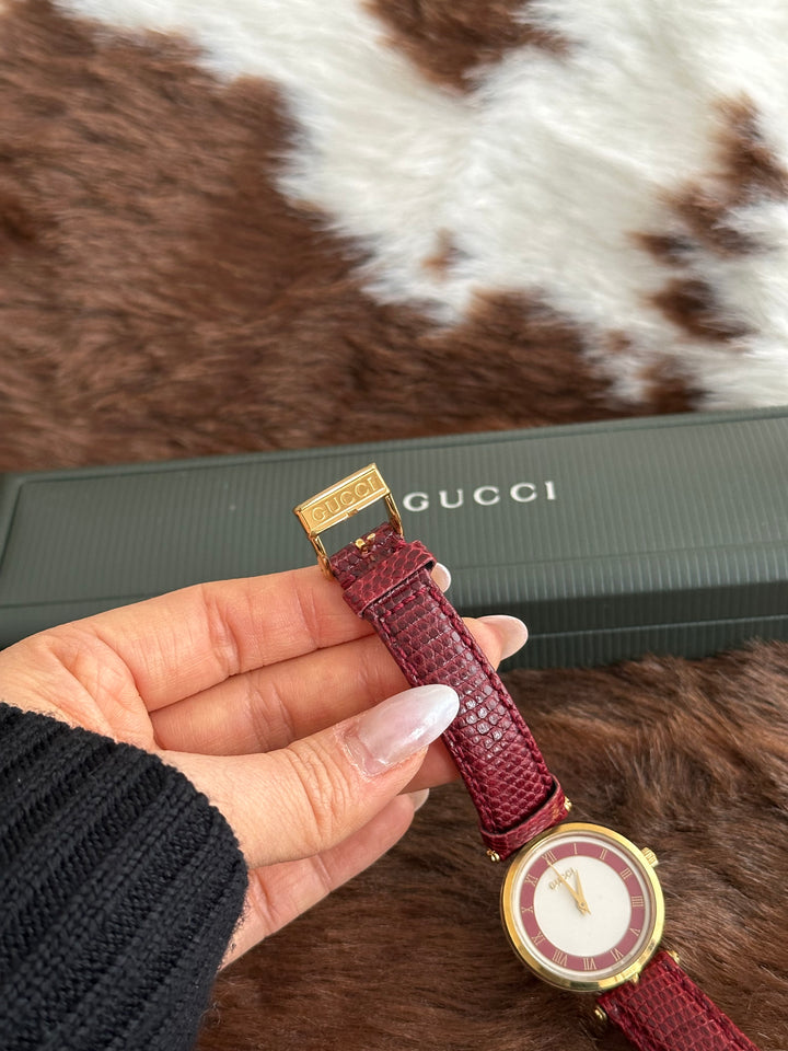 Gucci Lizard Leather Watch ❤️🖤｜Glossy Lizard Strap × Vintage Stripe Detail × Classic Gold Case