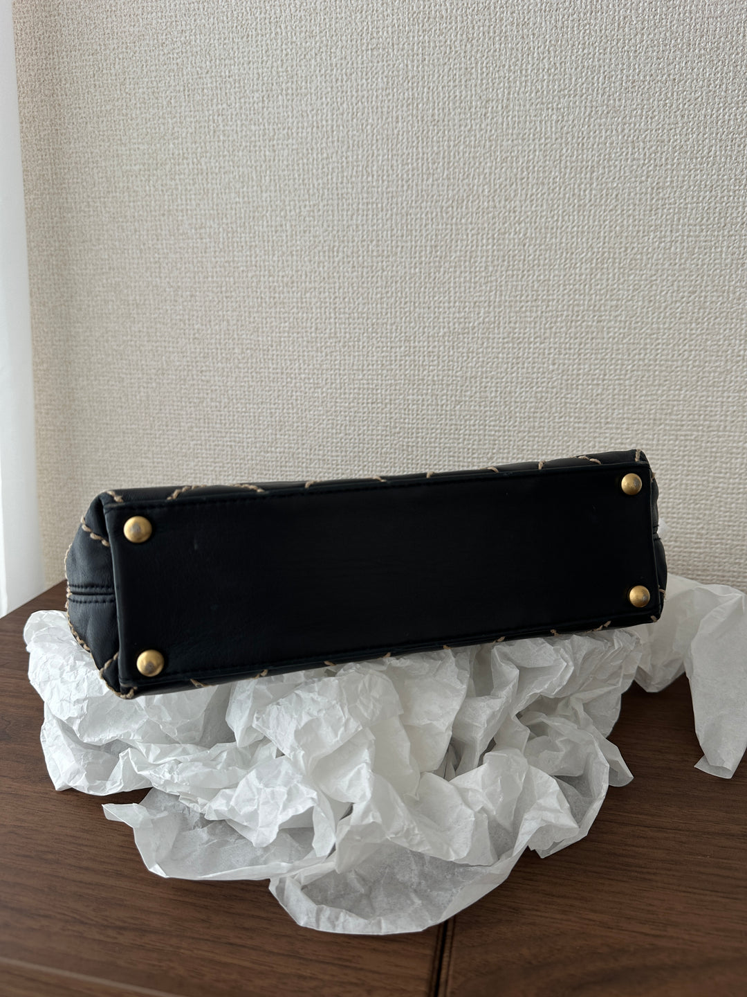 Chanel Vivian Tote 🖤✨ Elegant & Functional Classic