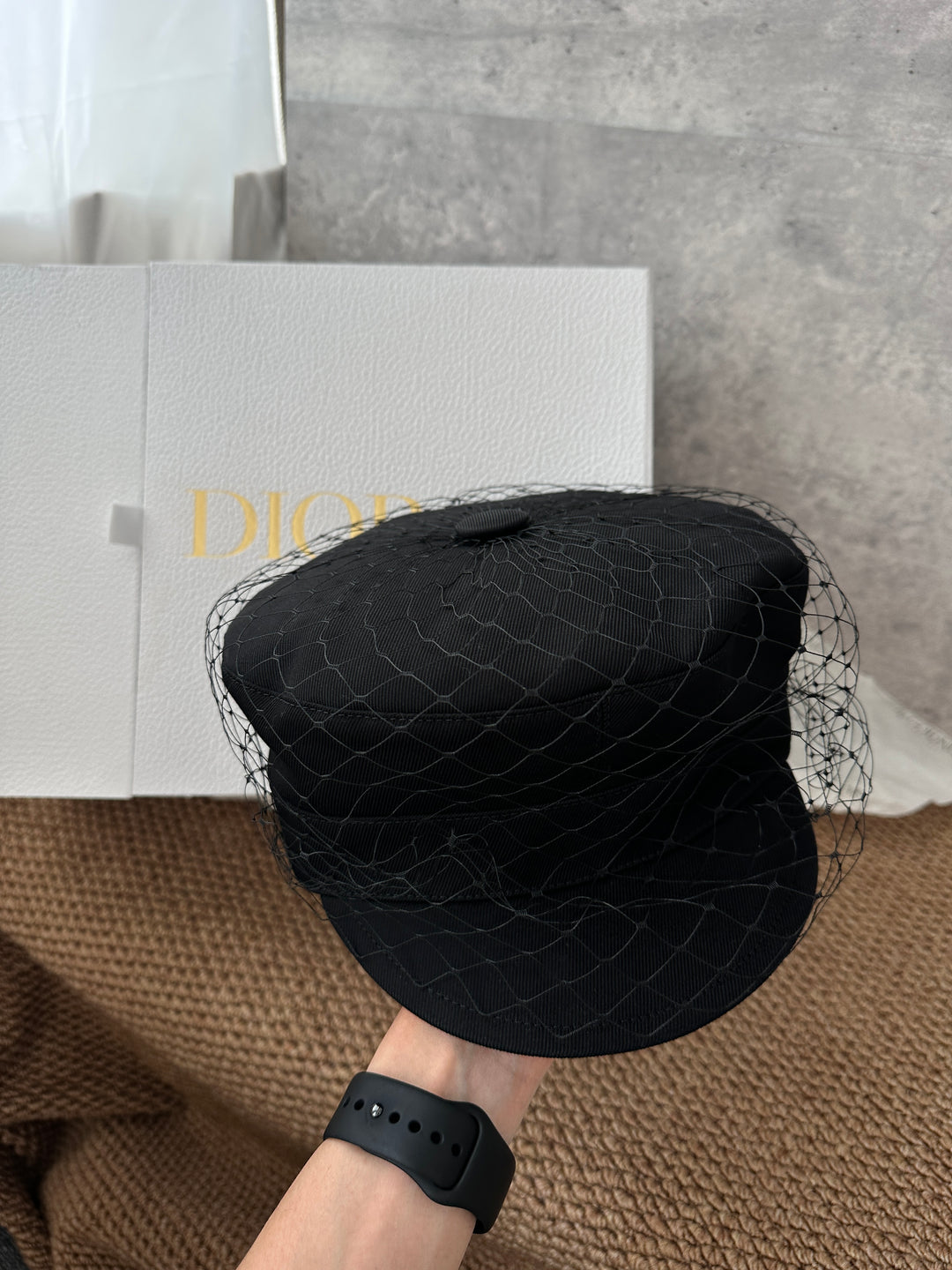 DIOR Black Veil Beret with Gold Logo ✨｜Elegant Unused Collector’s Piece