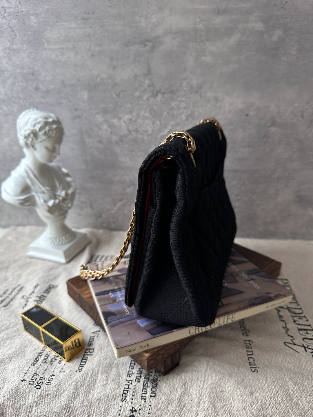 CHANEL Vintage Fabric Flap Bag 🖤｜Quilted Fabric｜Mixed-Tone Chain｜Crimson Interior